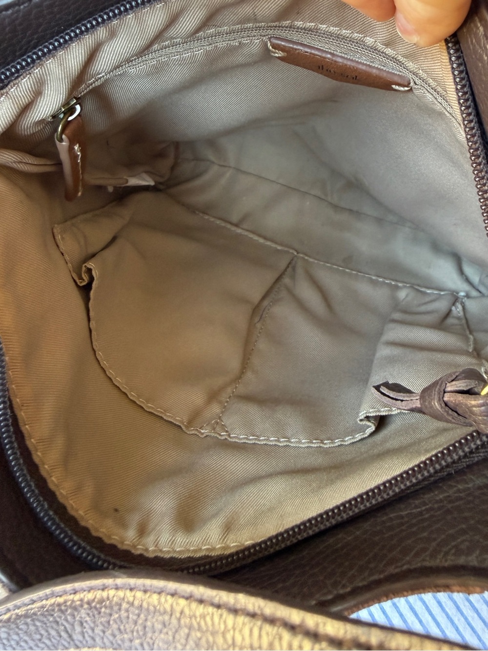 The SAK De Young Crossbody | Slate - Picture 3 of 10